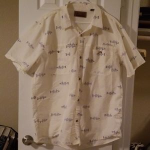Button down short sleeve shirt